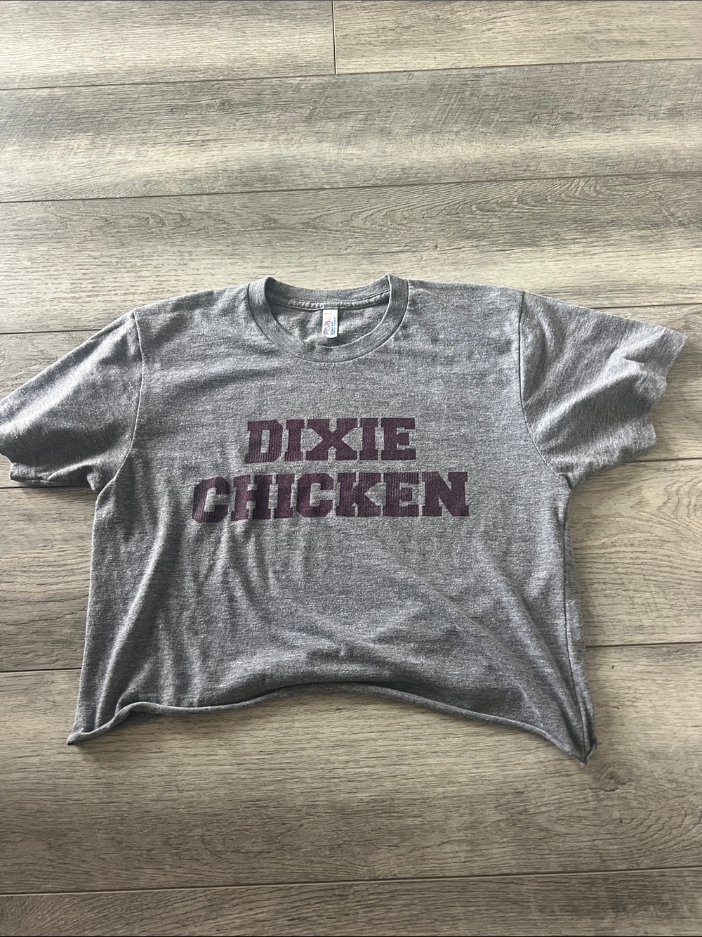 Dixie Chicken Graphic Tee - Gray with Maroon Print